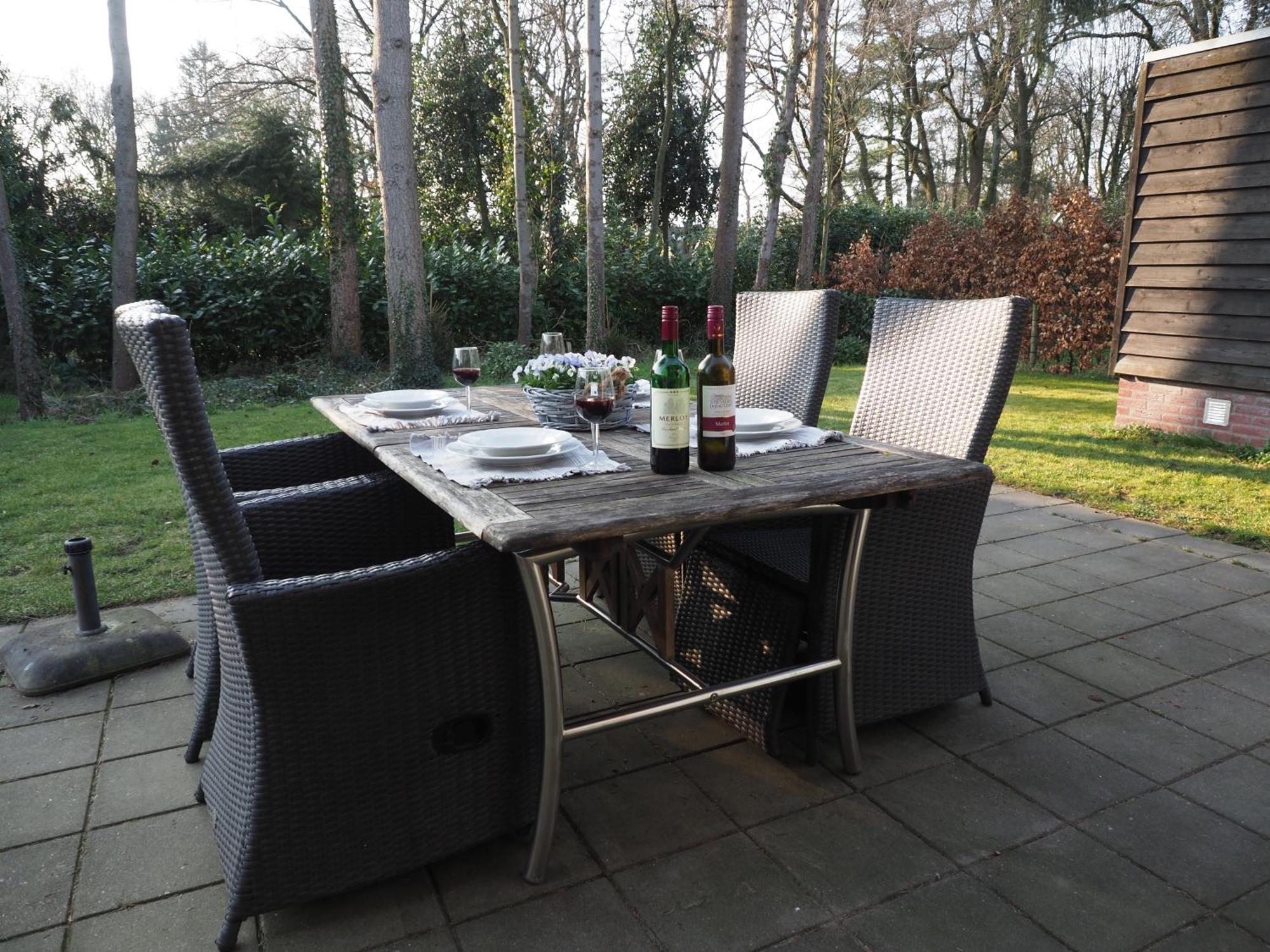 Huinerhofje 3 - Vrijstaand, Grote Tuin, Rust En Veel Privacy Nabij Uitgestrekte Bossen Villa พุทเทิน ภายนอก รูปภาพ